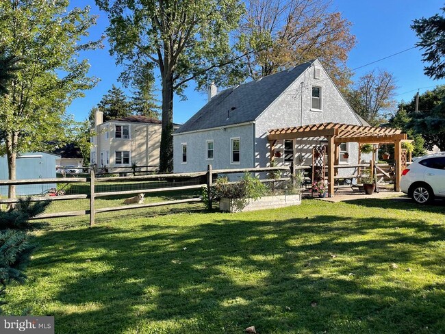 Photo - 207 S Wayne Ave House