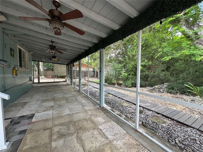 Photo - 349 Mahogany Dr