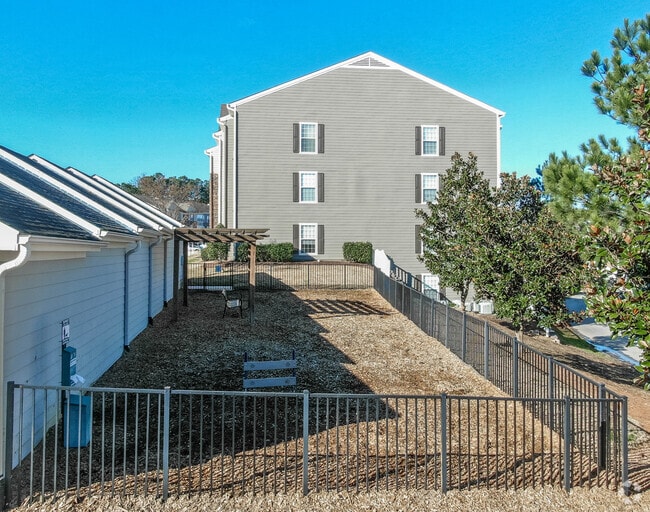 MAA Beaver Creek Apartments Apex, NC