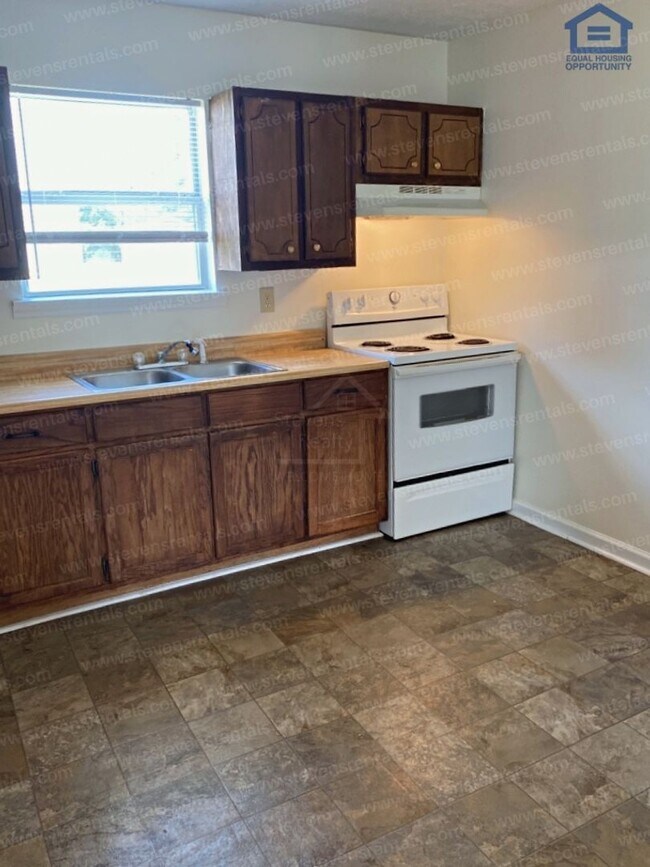 Photo - 251 Dogwood Pointe Dr