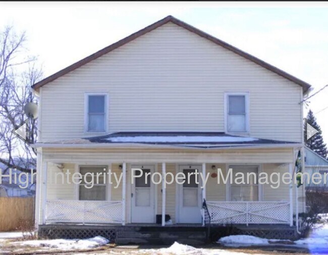 Building Photo - 239 Horseheads Blvd Unit Apt A