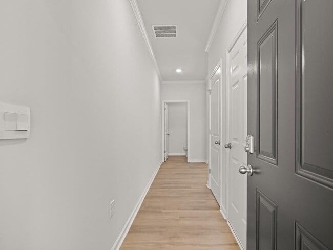 Photo - 84 Hughes Pl Dr