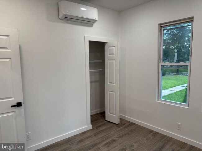 Photo - 42 N Cove Rd