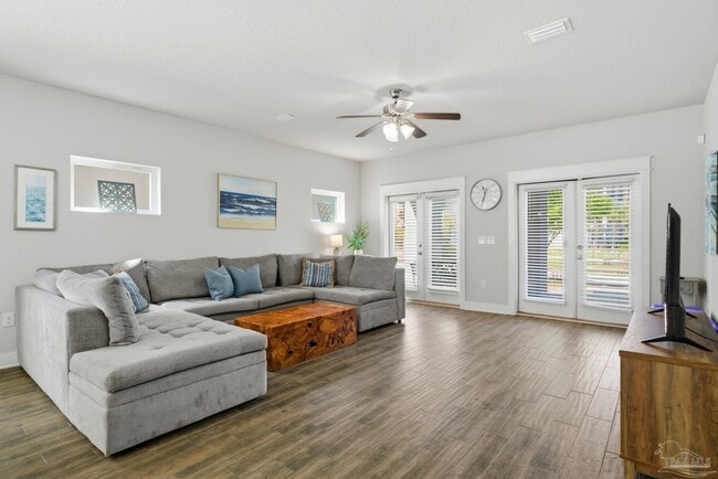 Photo - 7967 Double Gate Dr