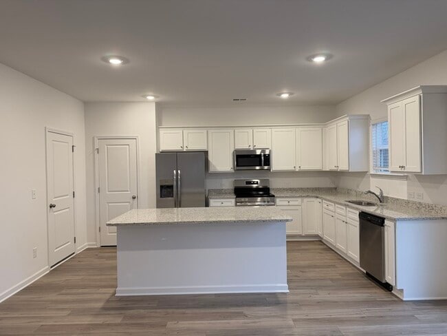 Photo - Jefferson Hill