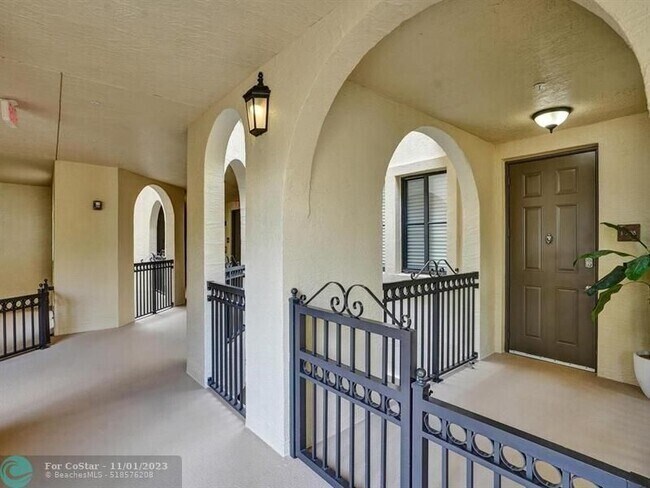 2925 NW 126th Unit Sunrise Condo