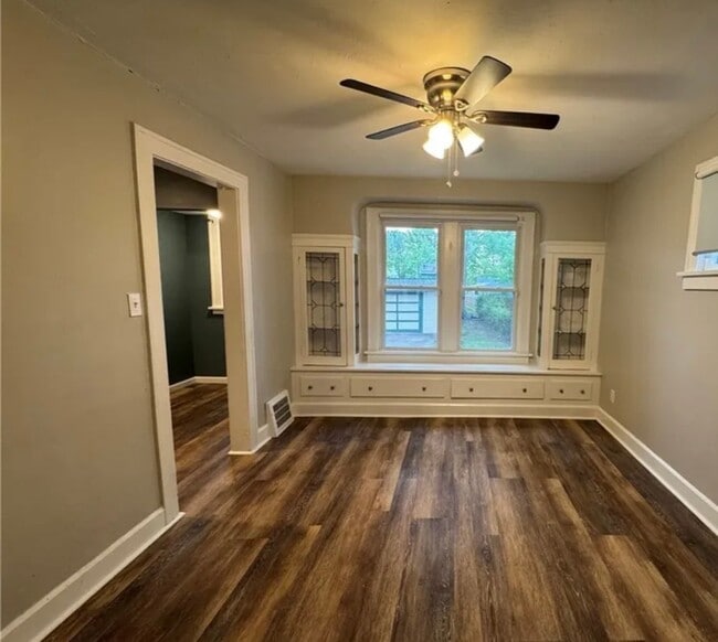 Photo - 12116 Longmead Ave