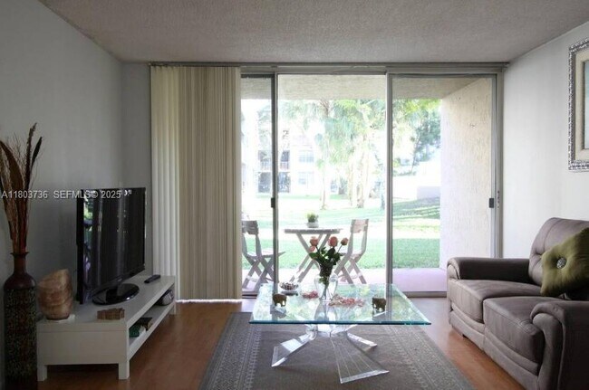 Building Photo - 8316 NW 24th St Unit 8316