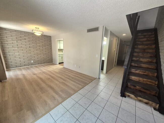 Photo - 5701 E Glenn St