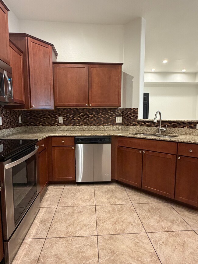 Photo - 14575 W Mountain View Blvd Unit 10212