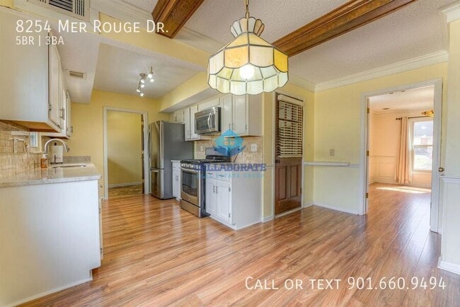 Photo - 8254 Mer Rouge Dr
