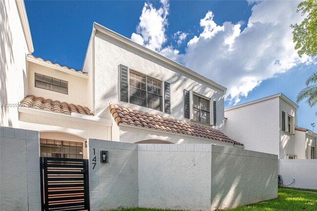 Photo - 21212 Harbor Way Unidad 147-14