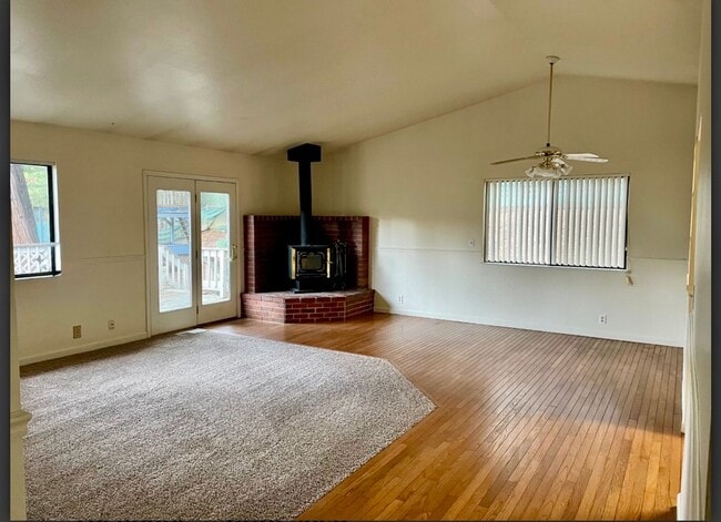 Photo - Great family home in Alta Sierra