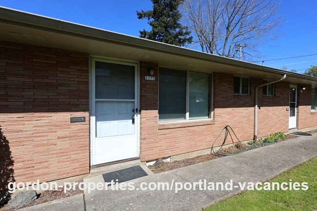 Photo - NE 65th Ave - North Tabor single level 1 bedroom apartment Unidad 1175