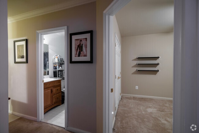 Building Photo - 22785 Settlers Trail Terrace Unit B Rental