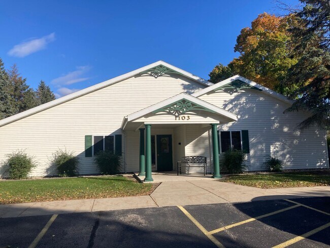 Walnut Grove APTS LLC