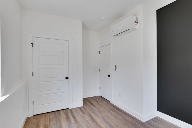 Photo - 36 Pawling Ave Unit 100
