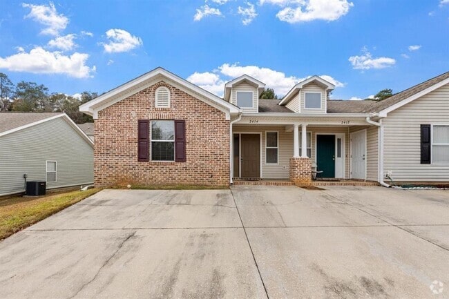 Building Photo - 2414 Quazar Cir Rental