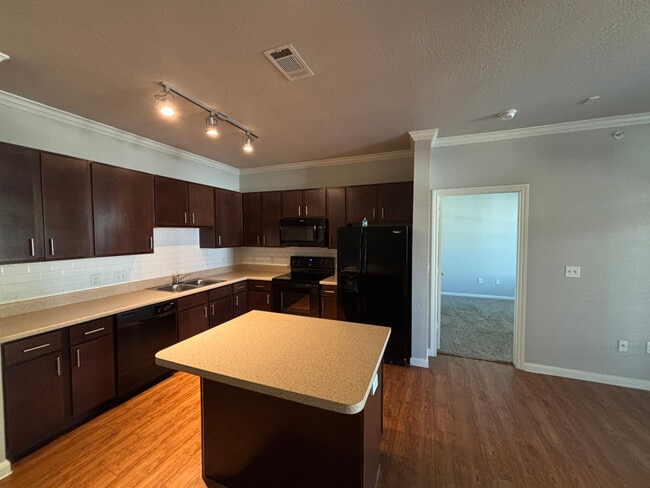 Photo - 1811 Medical Pkwy Apartment Unit c1