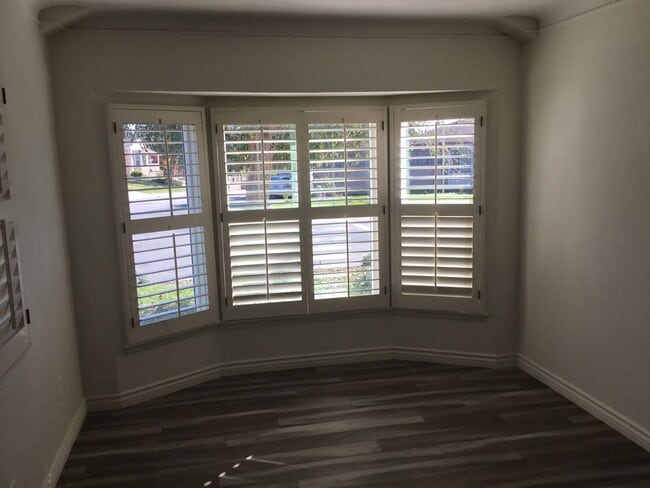 Photo - Vineburn Ave. Unidad 1