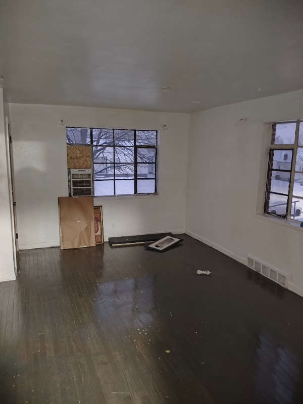 Photo - 216 E Bruce Ave Unit 1