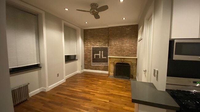 Building Photo - East 58th Street