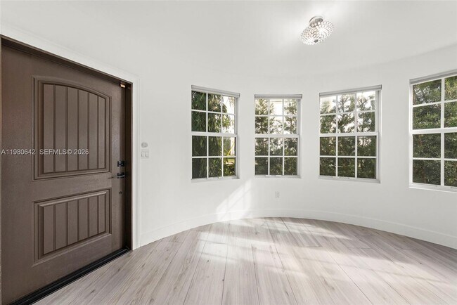 Photo - 4491 Prairie Ave