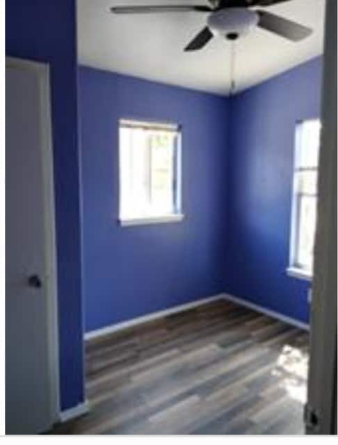 Photo - 9713 Sycamore Dr