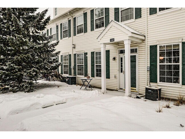 Photo - 1046 Providence Dr