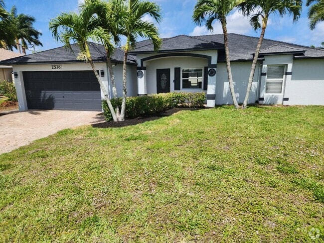 Building Photo - 2536 SW 24th Ct Rental