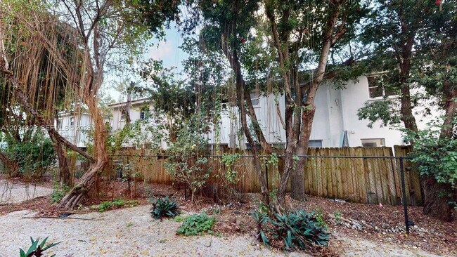 Photo - 2921 SE 13th Rd Unit 104-39