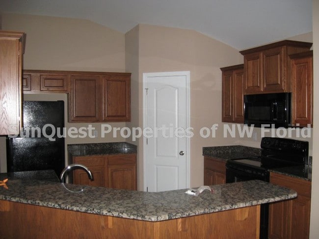 Photo - 4 Bedroom, all brick home in West Mobile