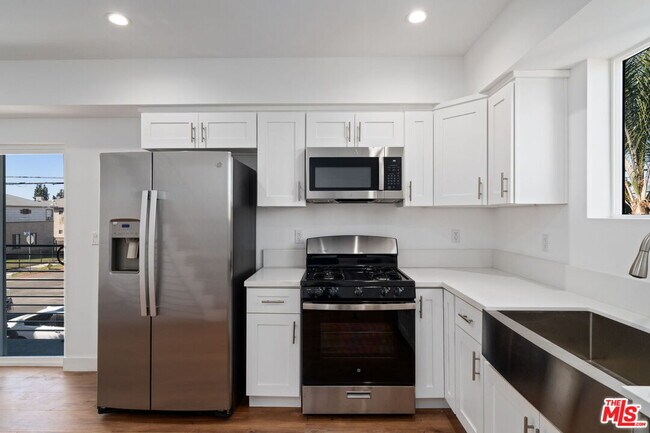 Photo - 6338 Beck Ave