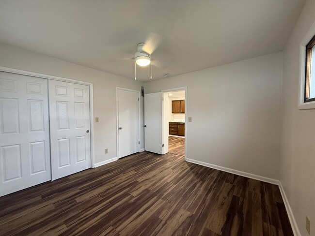 Photo - 211 E Park St