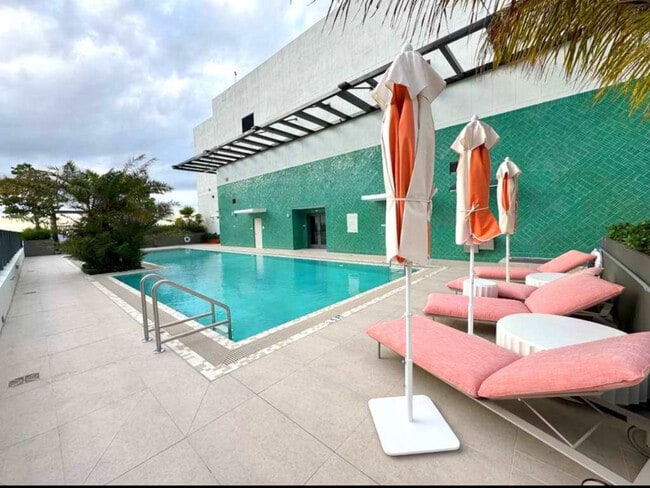 Photo - 601 N Miami Ave Unidad Luxury condo Miami Beach