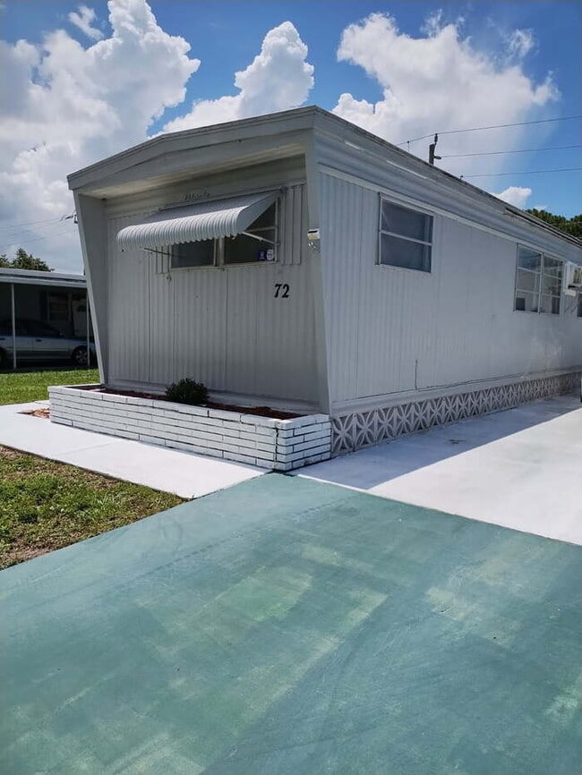 Building Photo - ask about Owner financing available Rental