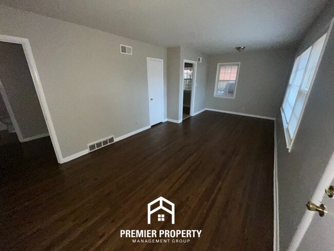 Photo - 4856 Haleville Rd