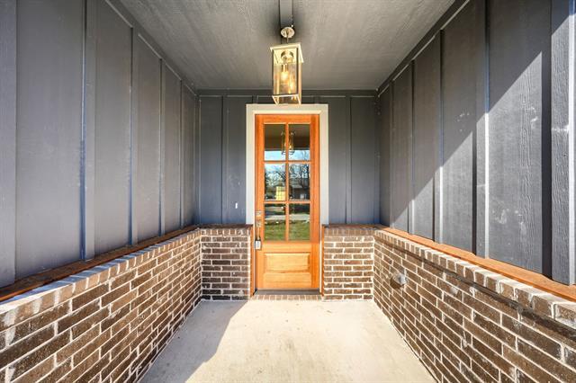 Photo - 1115 Bell St