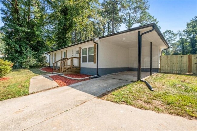 Photo - 1514 Peachcrest Rd