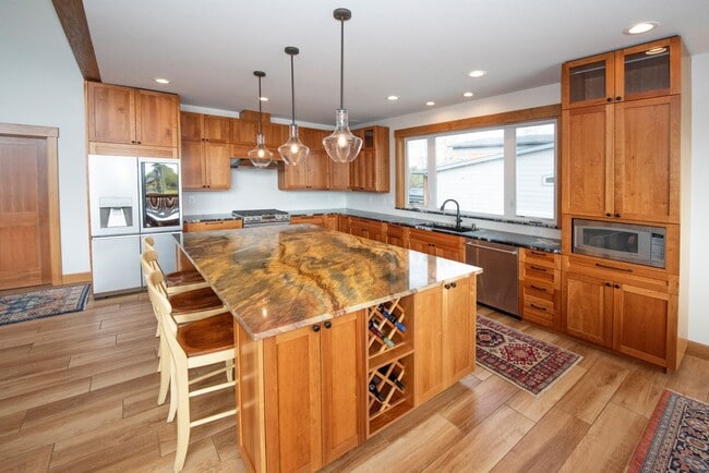 Photo - Campbell Lake