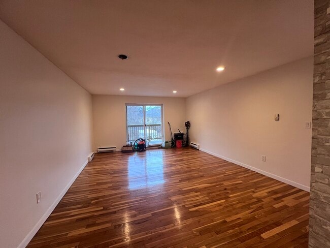 Photo - 50 Seymour St Unit 8