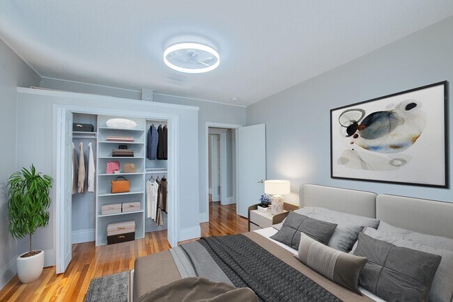 Photo - 285 Lynn Shore Dr Unit 302
