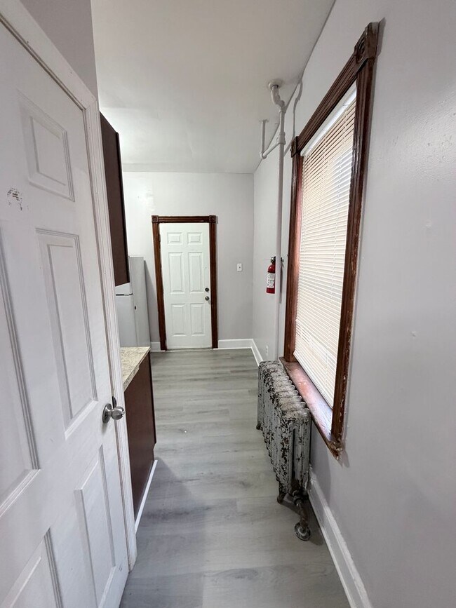 Photo - 659 Second St