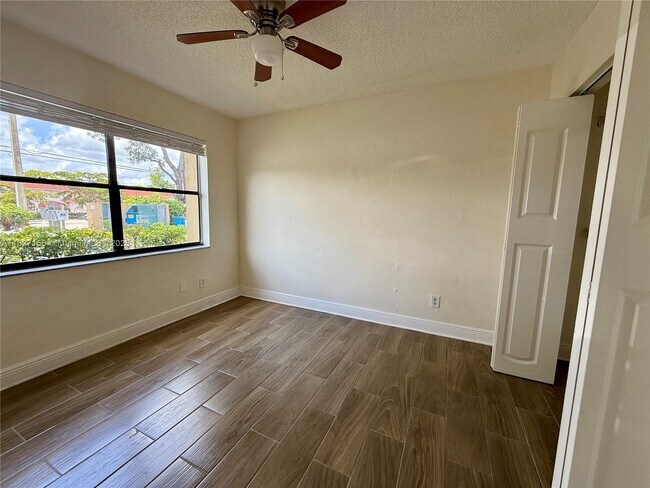 Photo - 11130 Royal Palm Blvd Unit 1-11