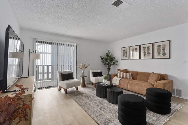 Building Photo - Indy Ridge Rental