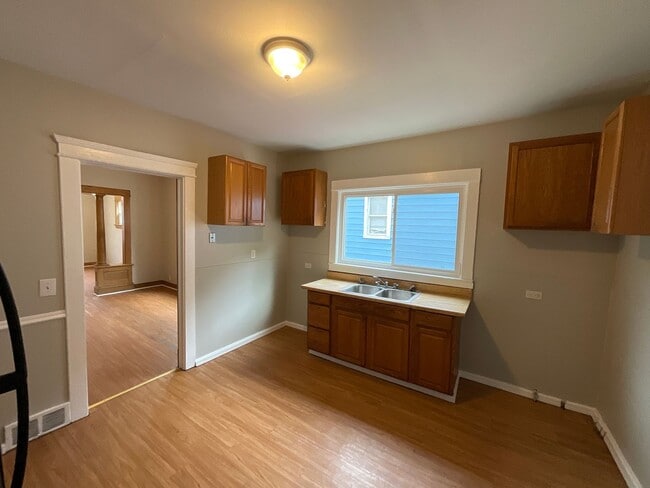 Photo - 3392 W 49th St Unit 3392 West 49th Street Down