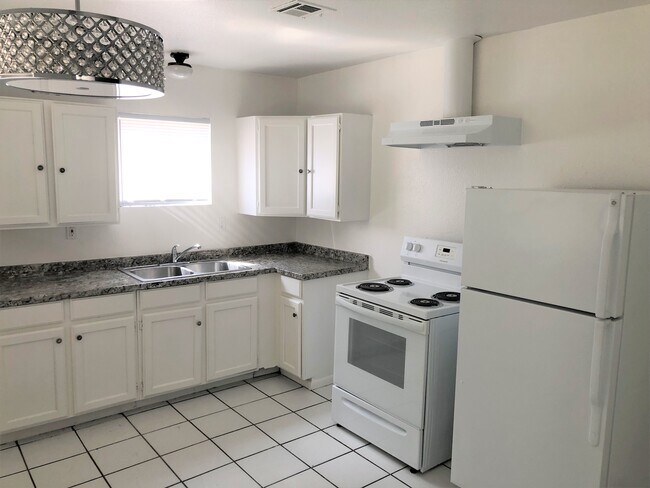 Photo - 1329 Oahu St