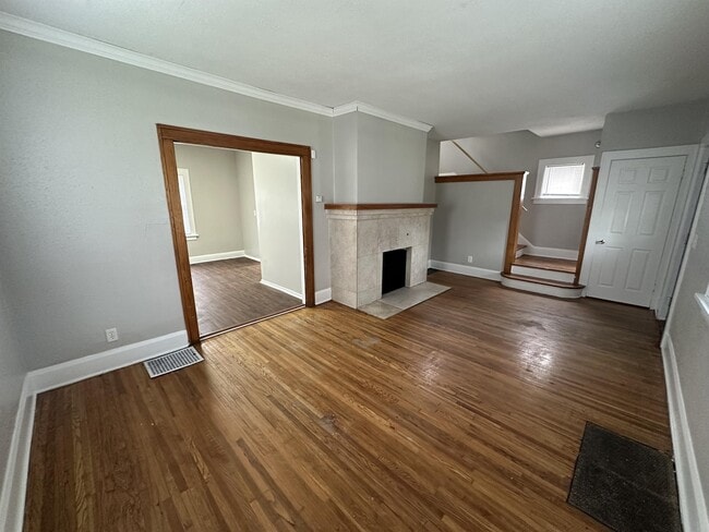 Photo - 1430 N Church St