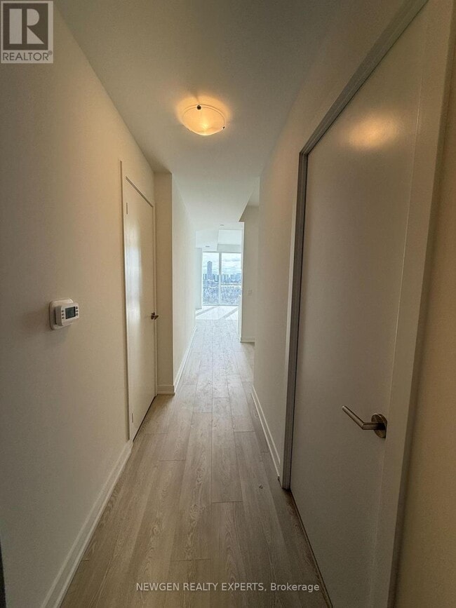 Photo - 1 Quarrington Lane Unit 1503