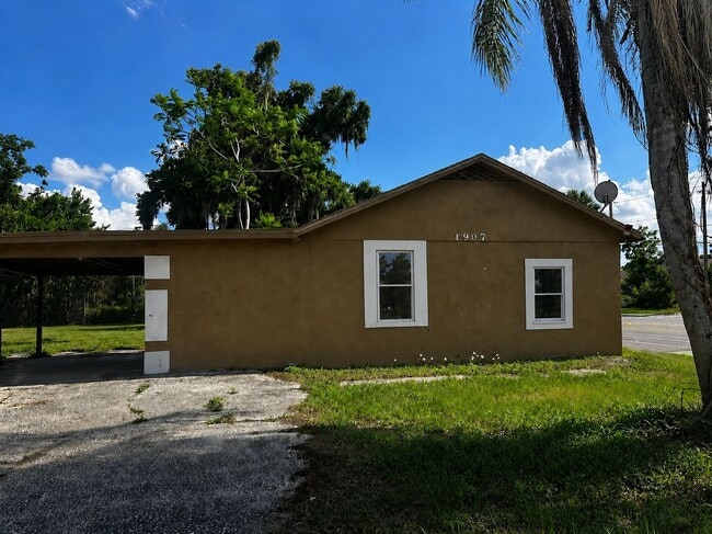 Building Photo - Move-In Ready Gem Near Downtown Orlando!